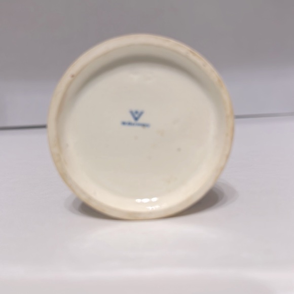 💙TM3 ‘March Winds’ Hummel Goebel #43 - Picture 5 of 6